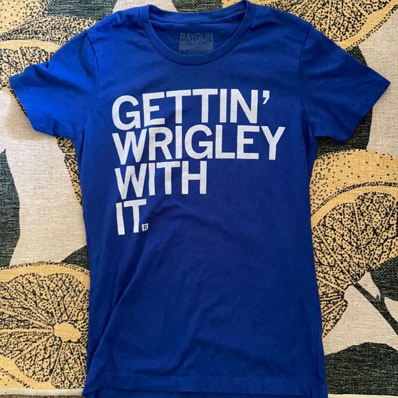 Cubs Wrigley tee - Picture 1 of 3